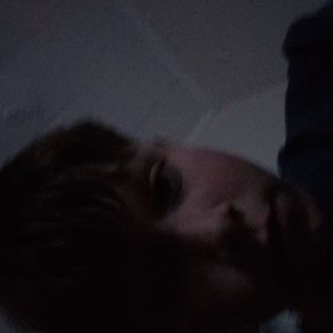 Meet your Posher, Levi